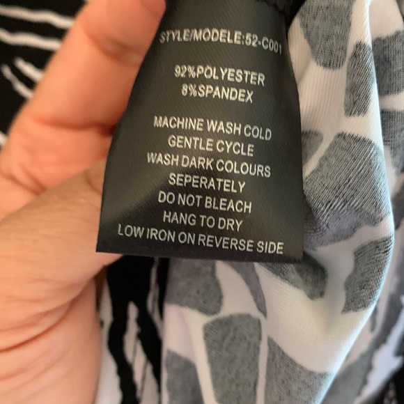 INC international company tank top, Black and White, Size M, BNWT - Picture 6 of 10